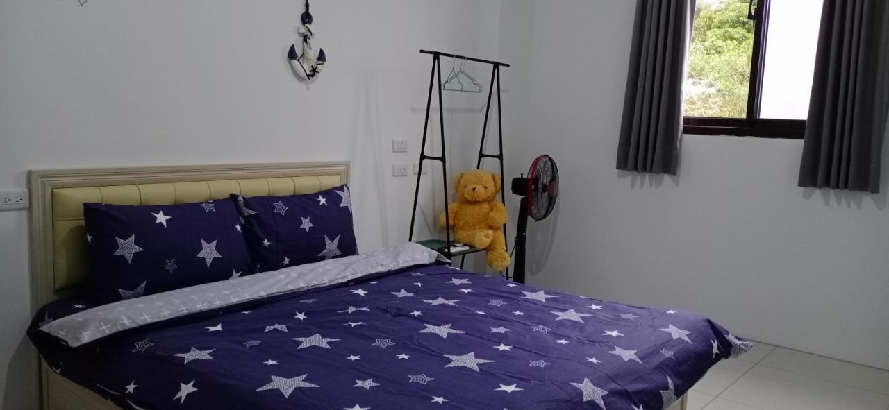 Yu Hai B&B Цзяоси Экстерьер фото