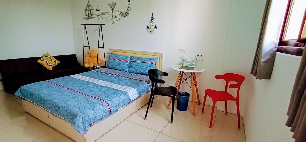 Yu Hai B&B Цзяоси Экстерьер фото